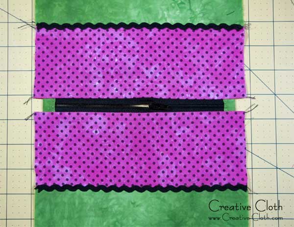 How to Make an Easy Zipper Pouch - Two Ways